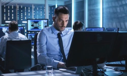 Эксперт по администрированию